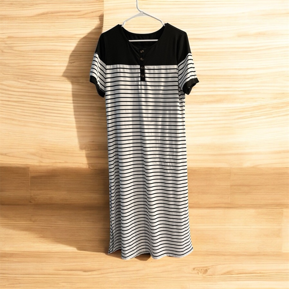 SHEIN Black‎ and White Striped Midi Dress